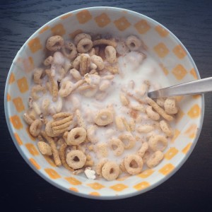kefir and cereal