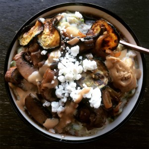 savory oatmeal with mushrooms and goat cheese