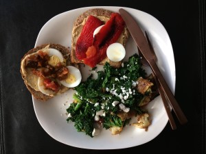 veggies and egg toast