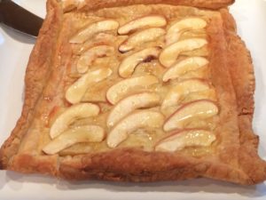 brie-and-apple-tart