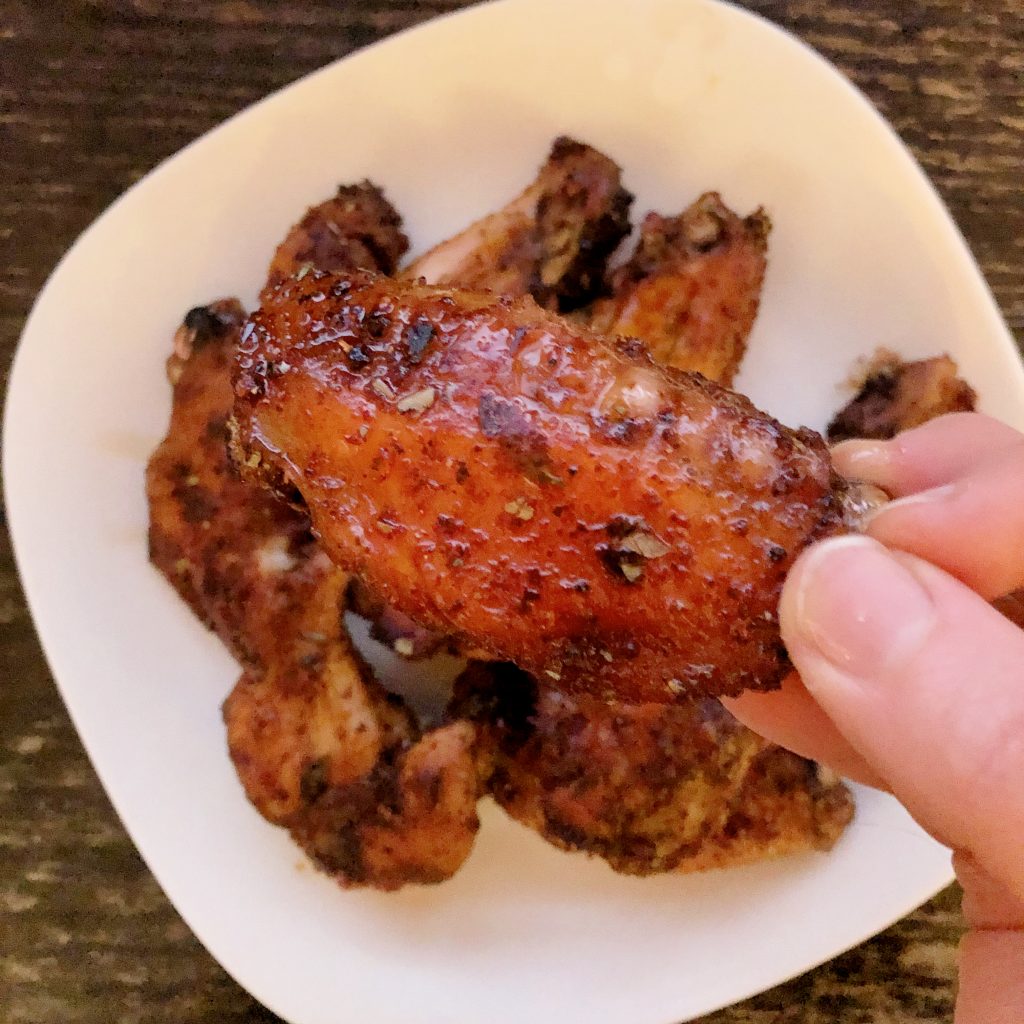 -healthy-chicken-wing-close-up