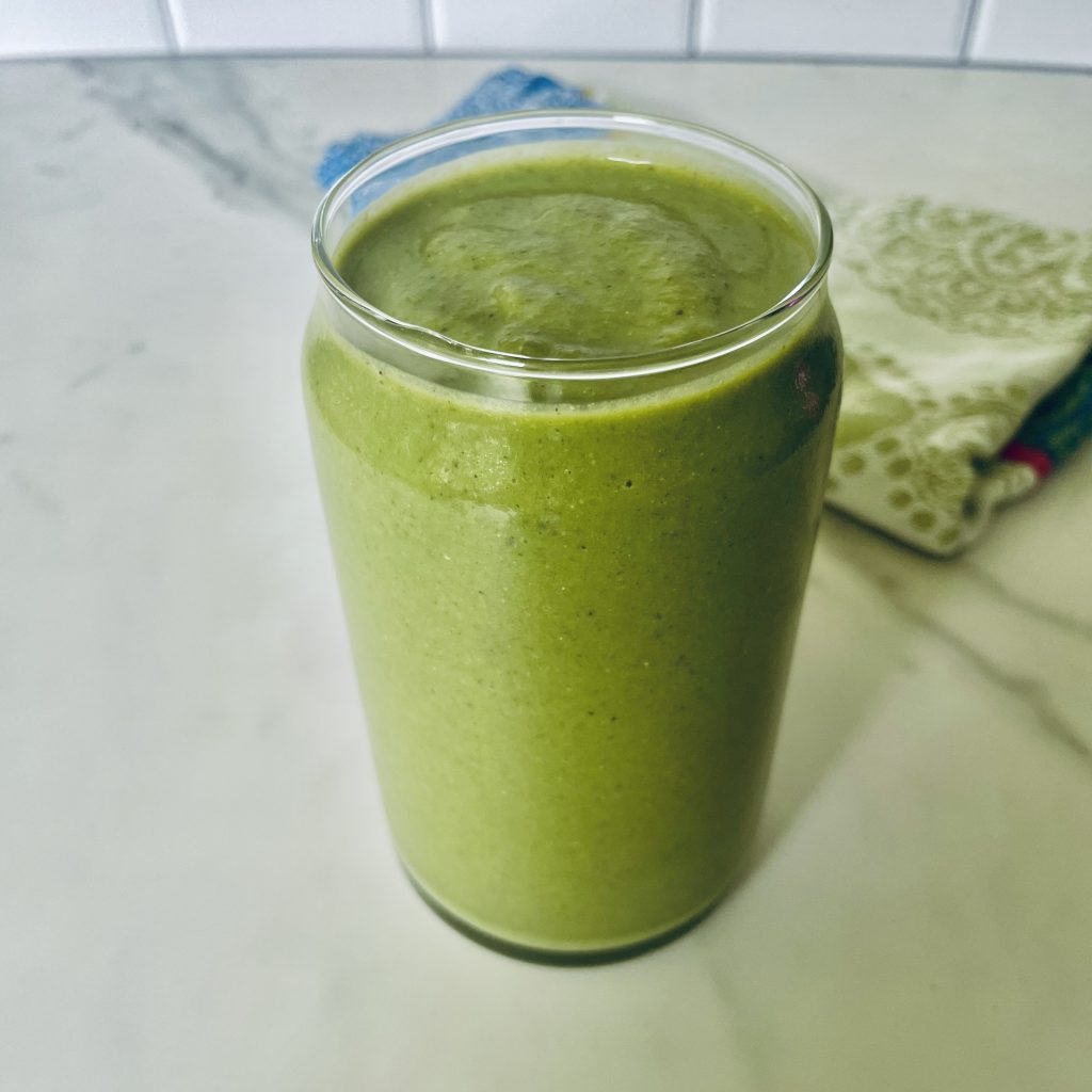 gingerbread-green-smoothie